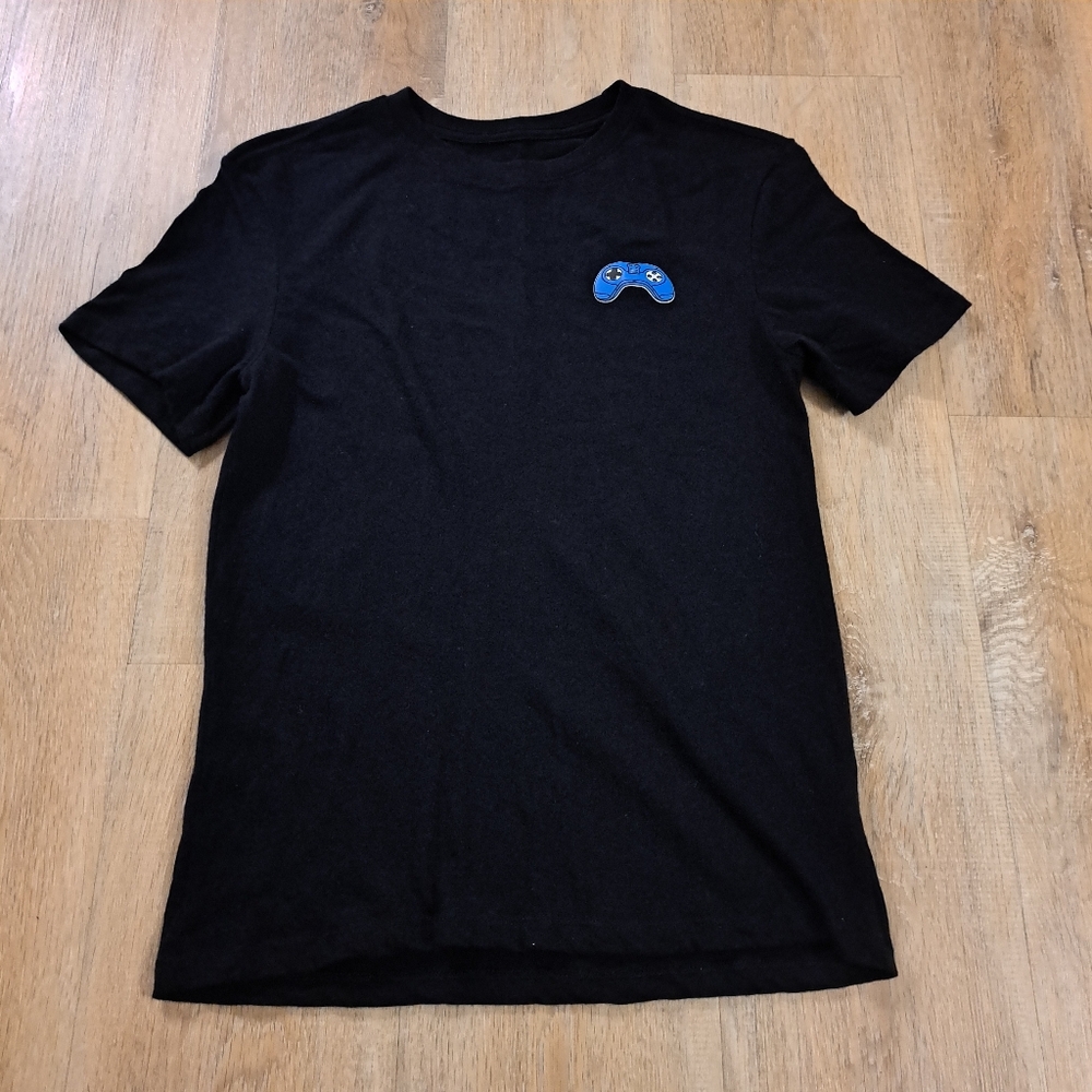 Old Navy Kids' Crewneck T-Shirt with Blue Gamepad Patch Boys Size Large 10-12